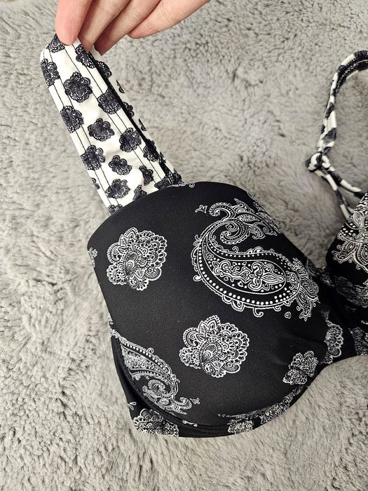 Biustonosz kąpielowy 85F góra bikini BPC bardotka z fiszbinami usztywniany