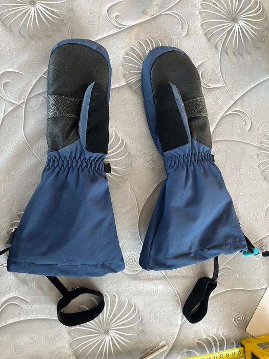 Rękawice narciarskie 10 lat Wedze Decathlonowi niwe