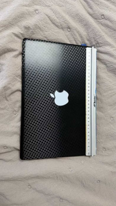 Laptop 13,3″ – Intel Celeron N3450 • 6 GB RAM • 64 GB SSD • Windows