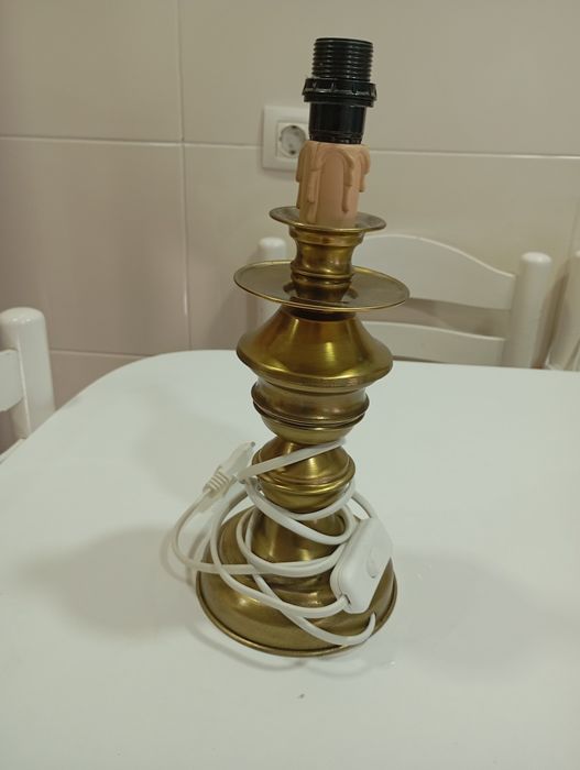 Candeeiro de mesa cabeceira