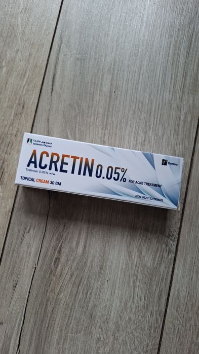 Krem przeciwzmarszczkowy 30g nowy