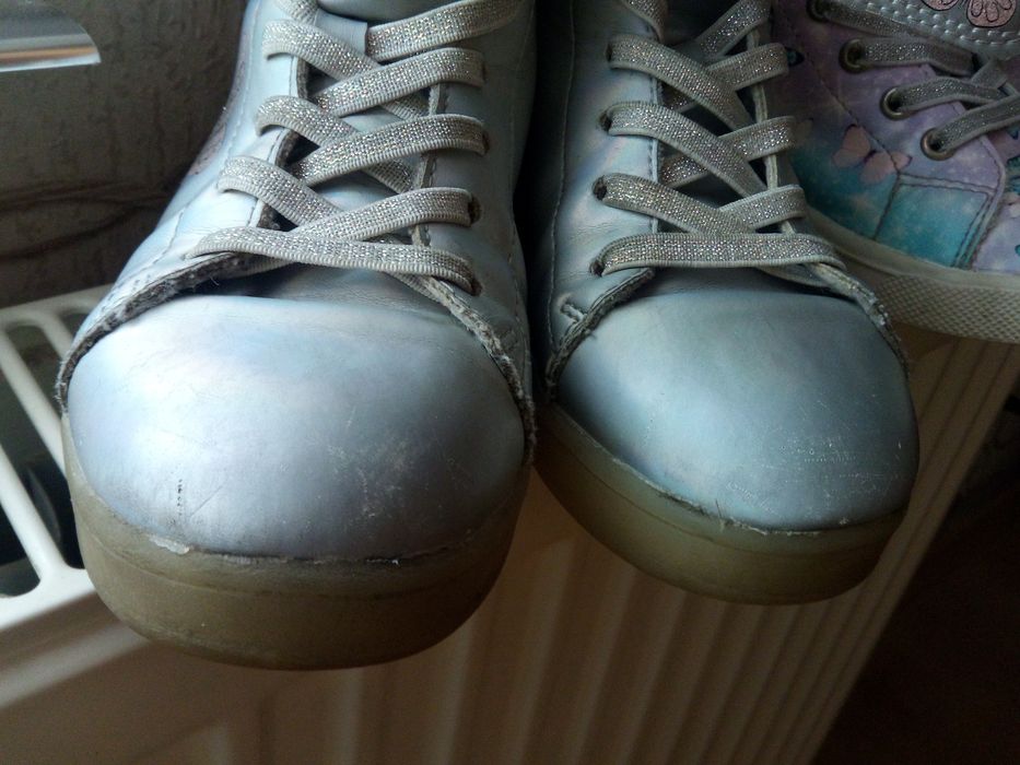 Świecące buty H&M dziewczęce
