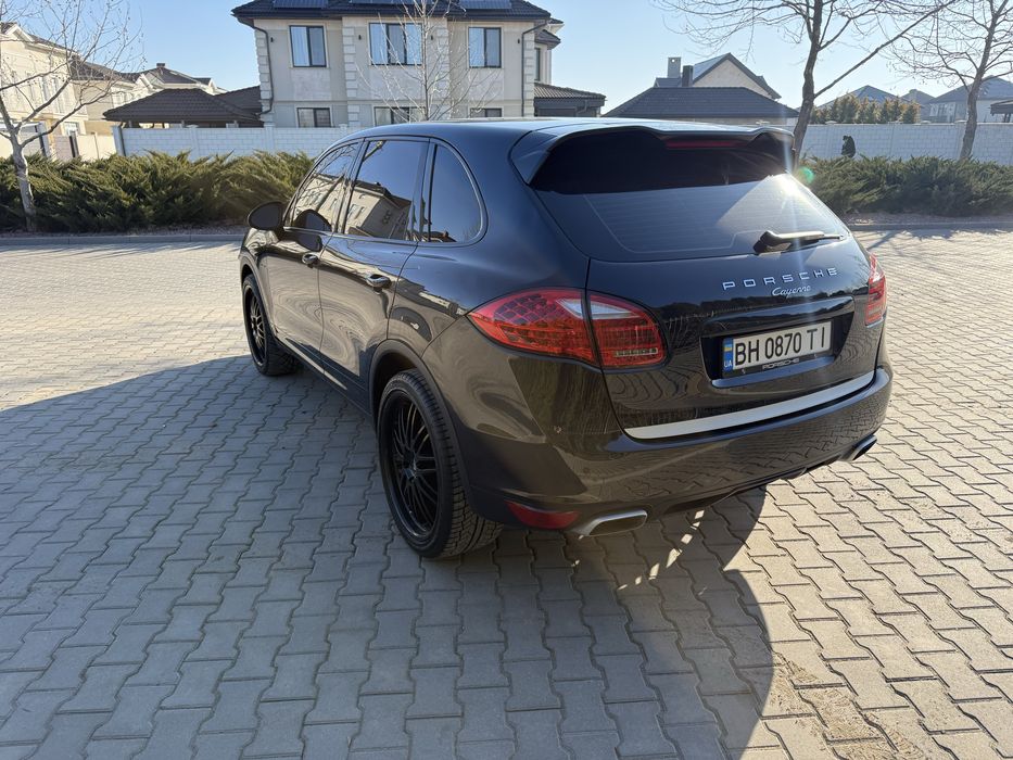 Porsche Cayenne 2013 VIN WP1AF2A22ELA34458 фото оголошення 6 з 22