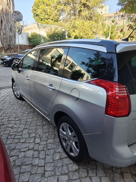 Peugeot 5008 1.6 Hdi