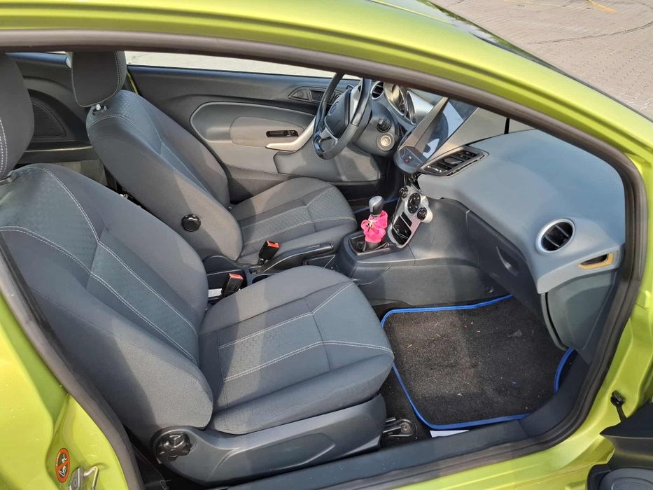 Sprzedam Forda Fiestę