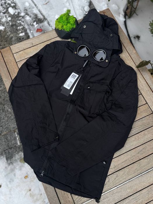 Вітровки водонепроникні (вітрівки) C.P. Company чорна та сіра M, L, XL