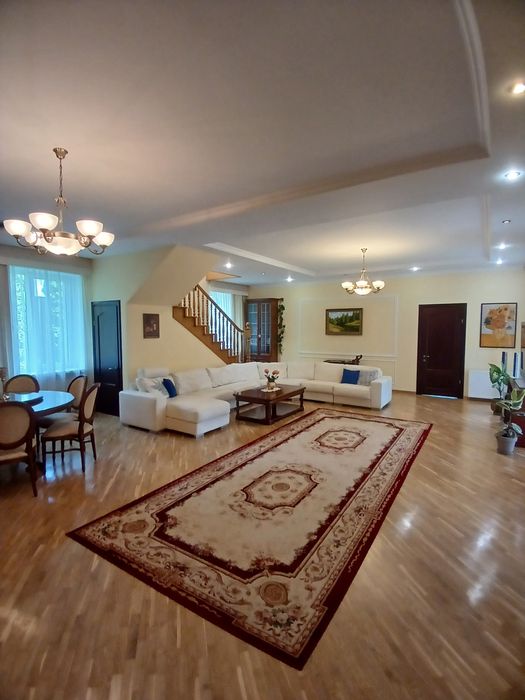 Продам будинок по вул. Теремнівській в м. Луцьк.