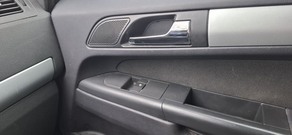 Продам авто opel zafira B 2009р