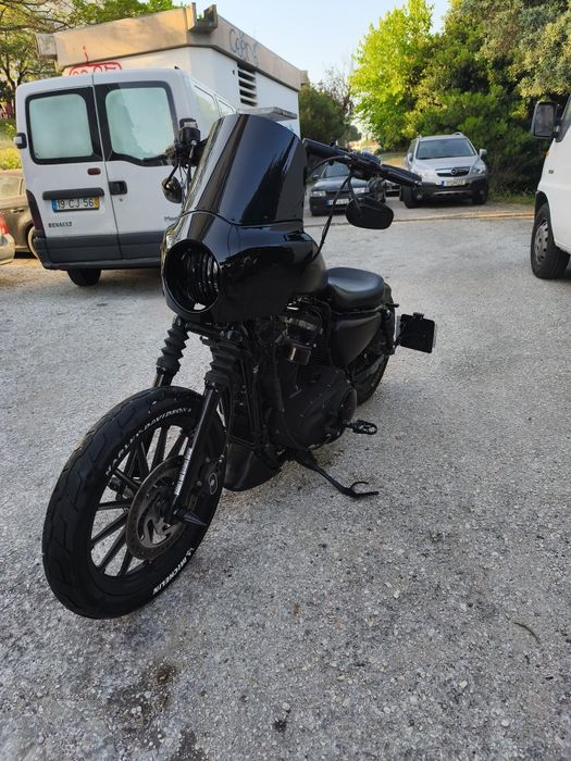 Harley Davidson IRON 883