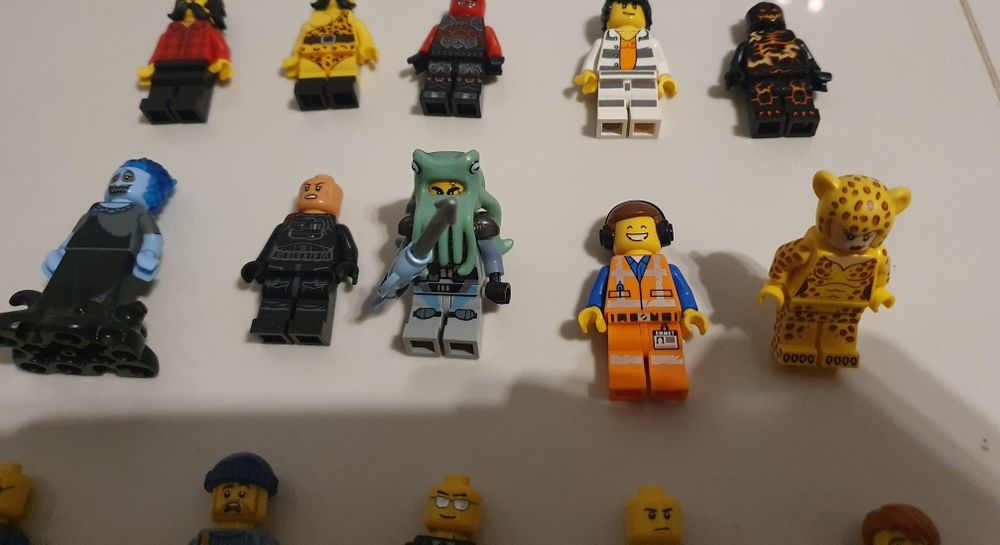Lego- figurki mieszane