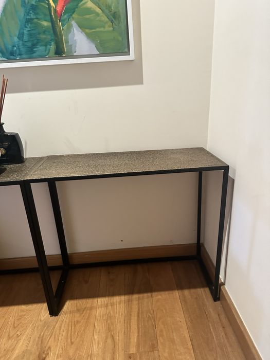 Consola de entrada bom estado