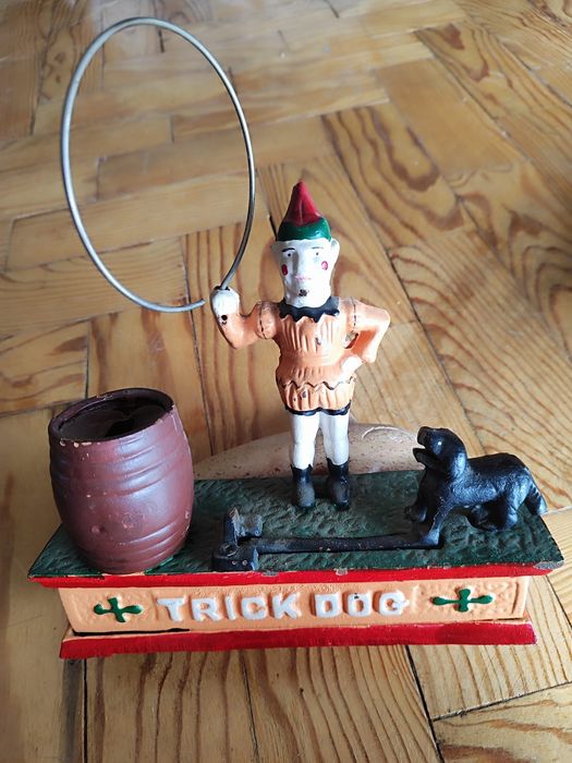 Mealheiro antigo mecânico