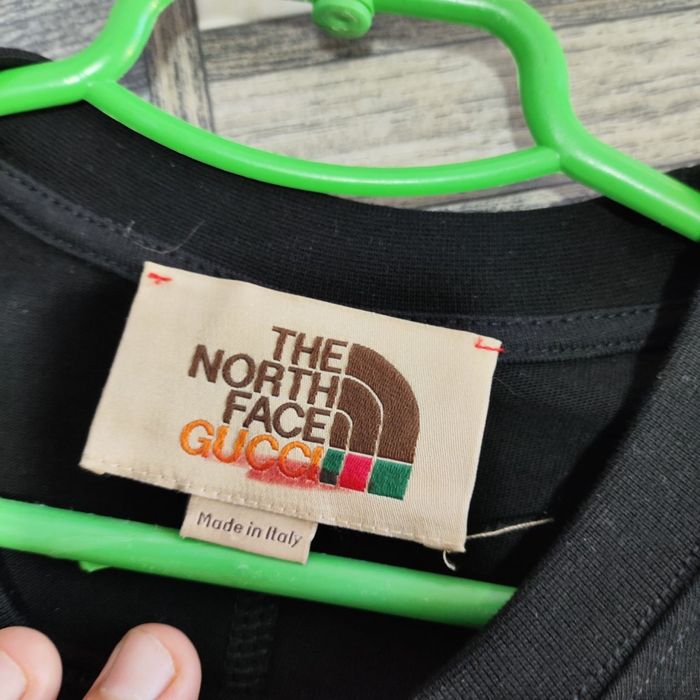 Макйка The North Face Gucci