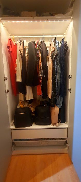 Roupeiro seis portas IKEA branco