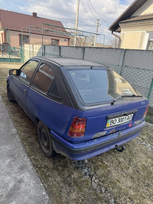 Авто Опель Кадет