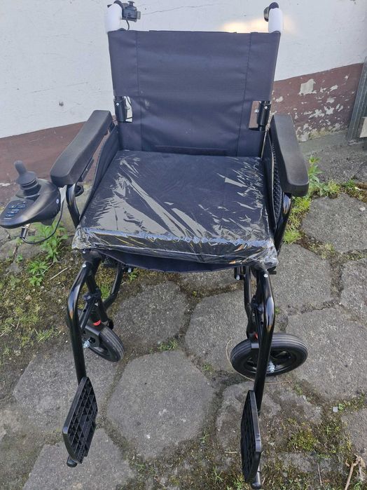 Wózek inwalidzki elektryczny