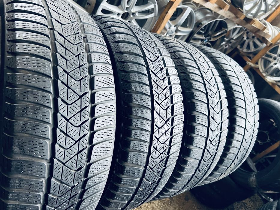 Шини Резина Зимові  205 60 16 Pirelli Sottozero3 4шт