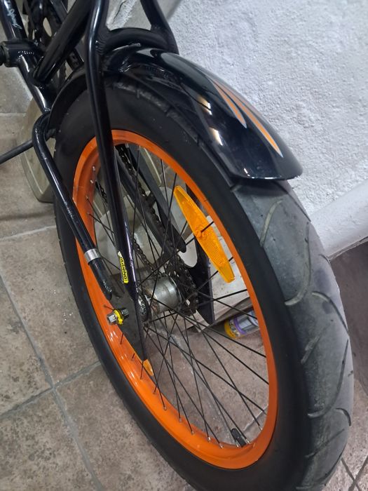 Electra sparker bike