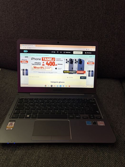 Laptop Samsung / Model : NP535U3C