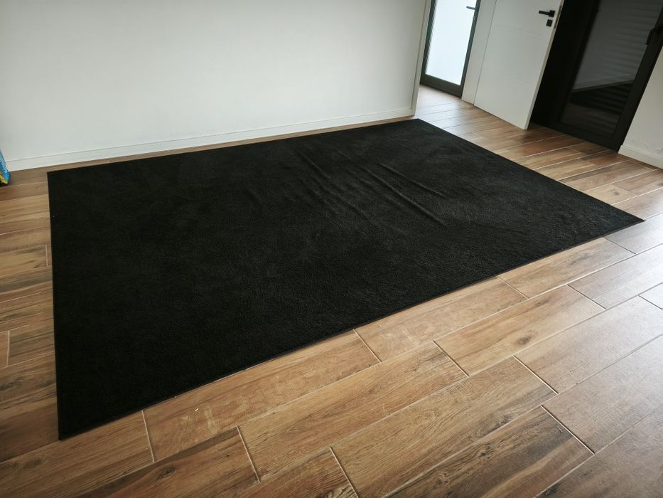 Tapete liso preto 240 x 340