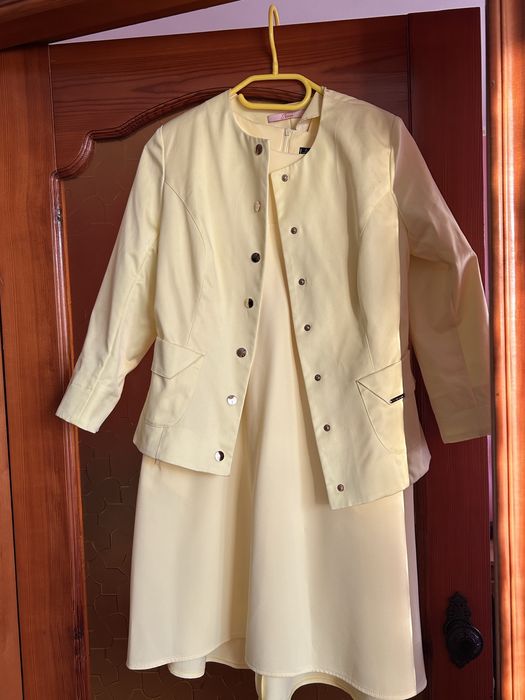 Сукні розмір 44-46