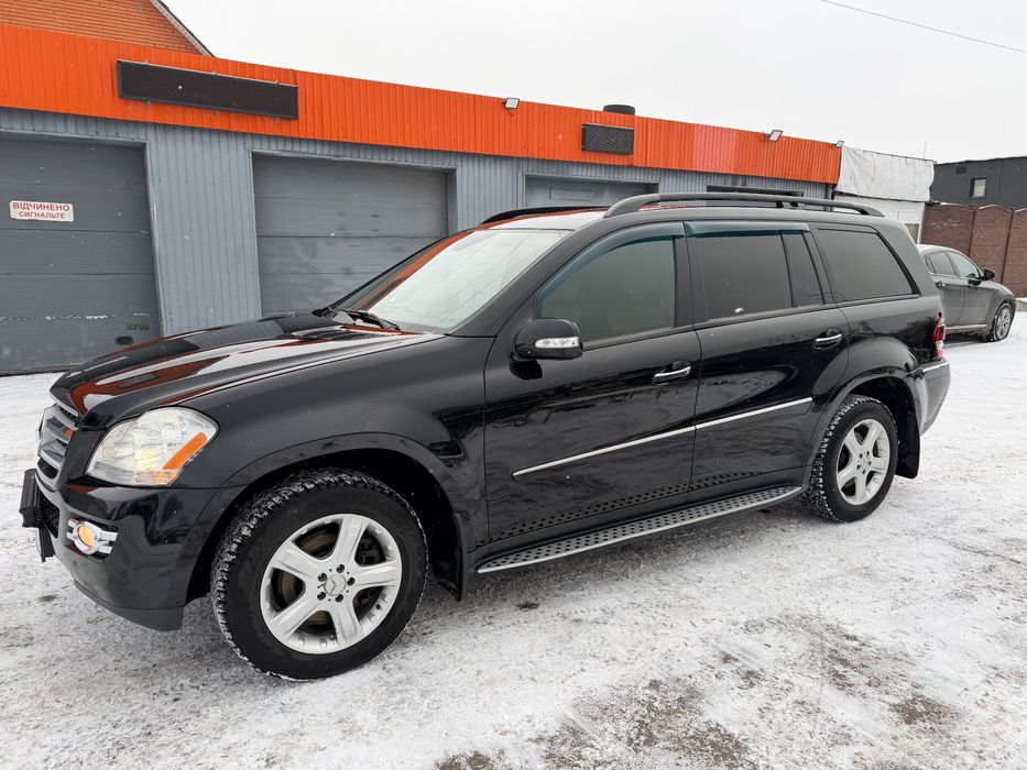Mercedes GL 7 місць повний привід газ бенз гільзован в чудовому стані