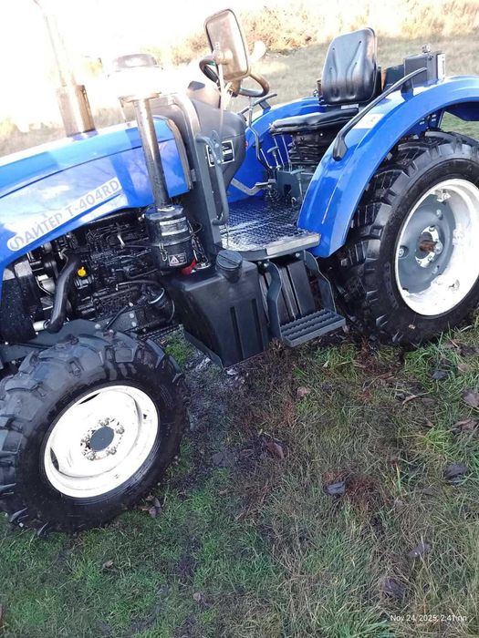 Мінітрактор Файтер Т-404RD із реверсом.