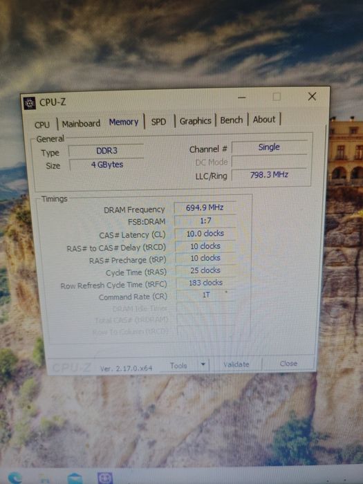 Продам оперативну пам'ять DDR3 об'єм 4 ГБ