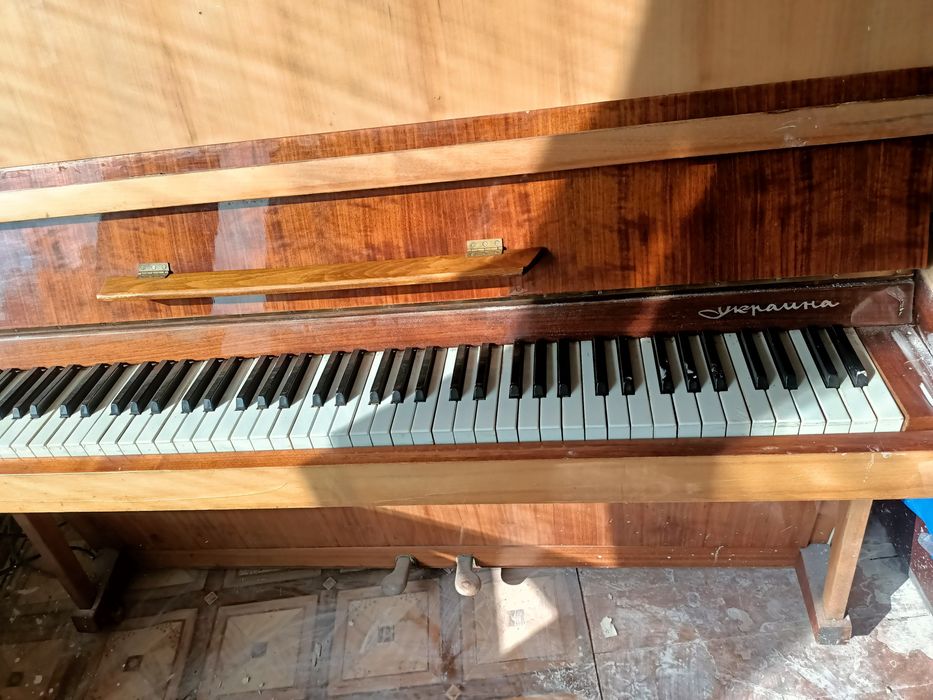 Фортепіано Україна