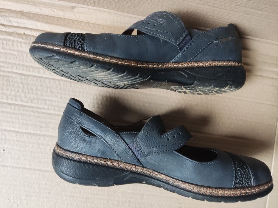 Półbuty baleriny z szerokimi noskami