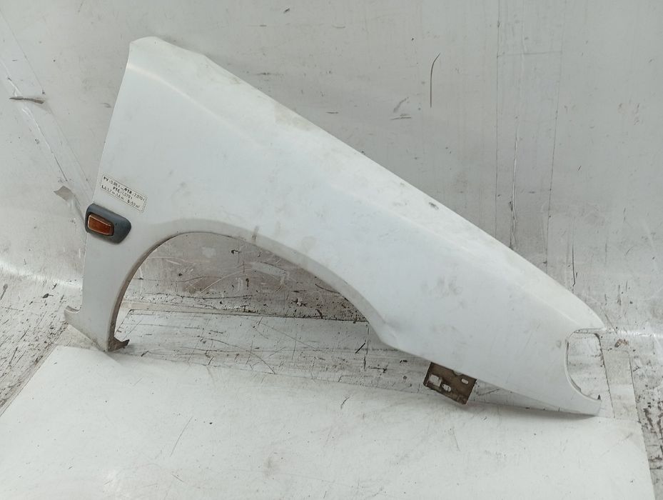 Guarda Lamas Direito - CITROËN SAXO Hatchback van (S3_) | 97 - 03
