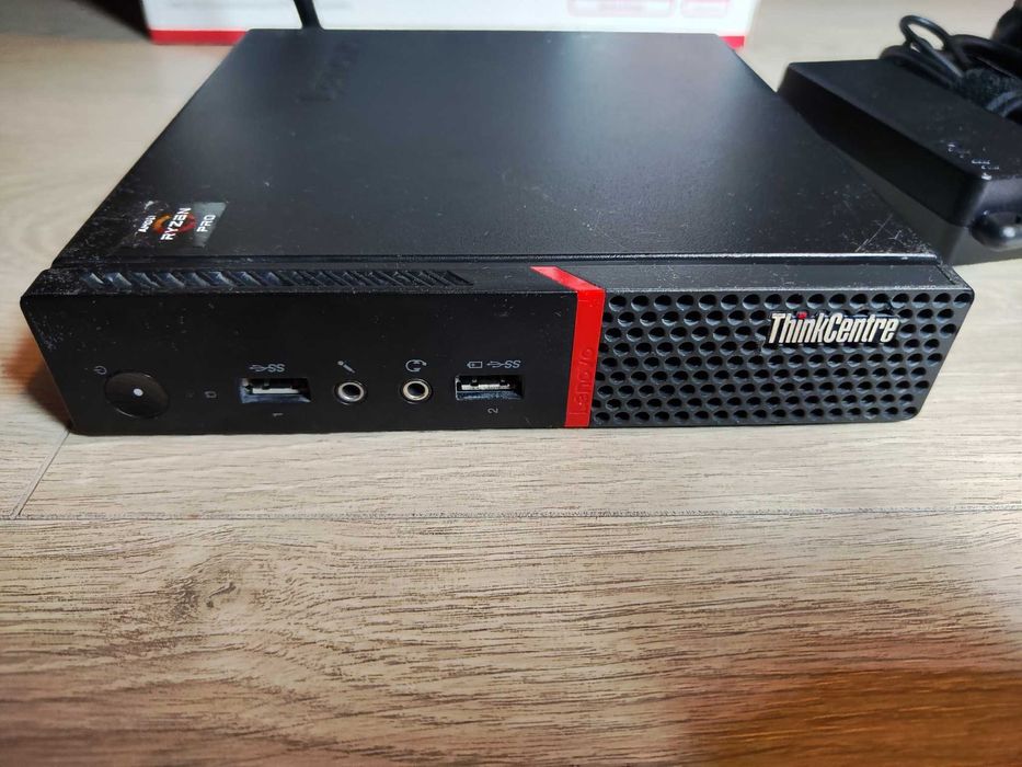 Lenovo M715Q AMD Ryzen 3 Pro 2200GE RAM 8GB SSD 256GB nvme Wi-Fi