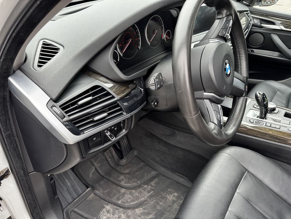 Bmw x5 2015 гібрид