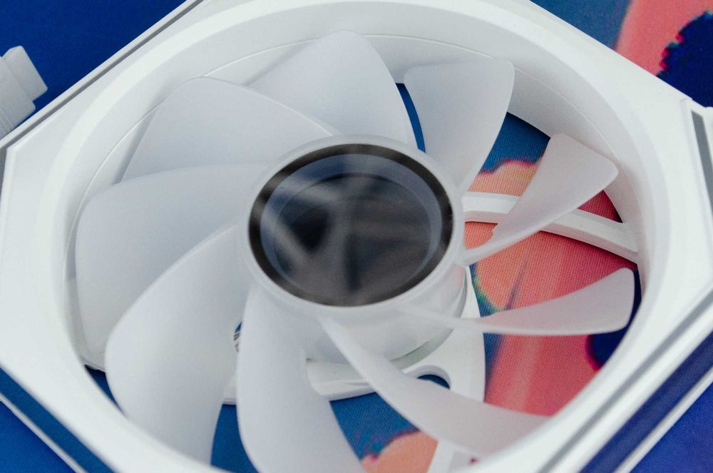 Новий ARGB-вентилятор/кулер LovingCool, 120мм