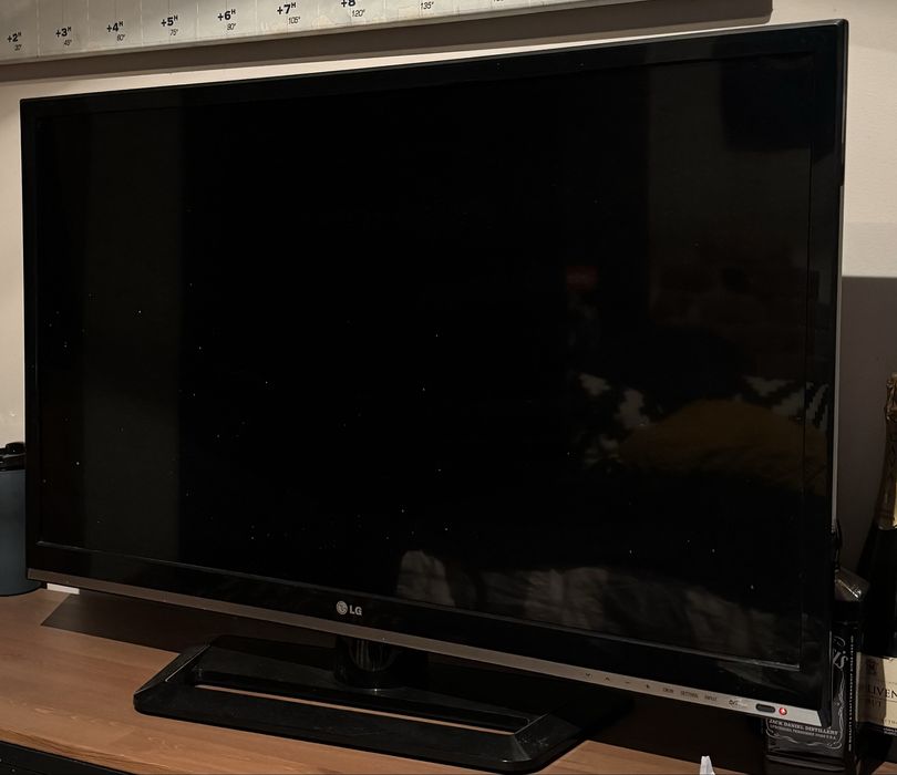 Telwizor LG (działa) (oddam tanio)