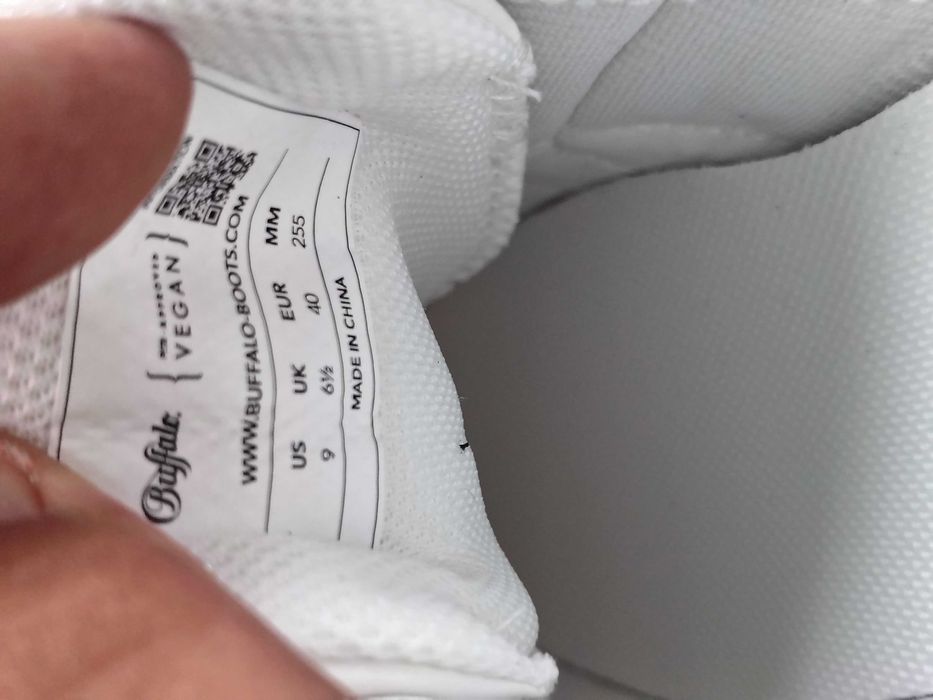 Buffalo Sneakersy niskie 'Bliss One' w kolorze pudrowy róż