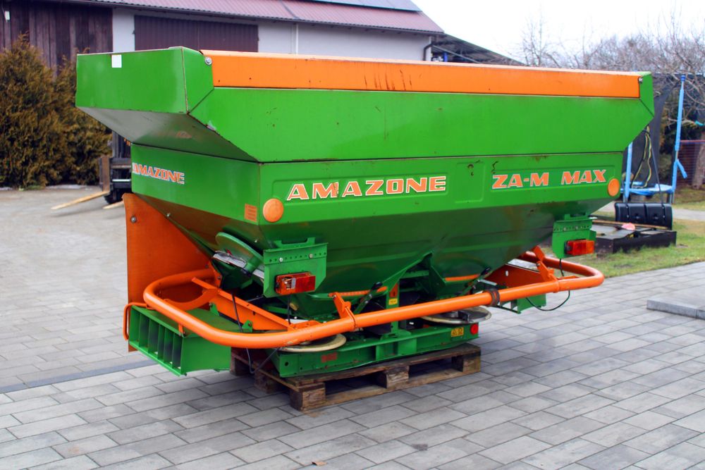 Rozsiewacz nawozów Amazone ZA-M MAX 1500 l + 3000 l LIMITER