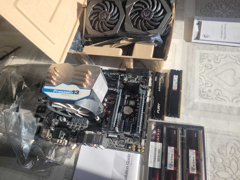 PC Gaming Intel i7 + GeForce-RTX-2060-GAMING-Z - Sem Fonte de Aliment.