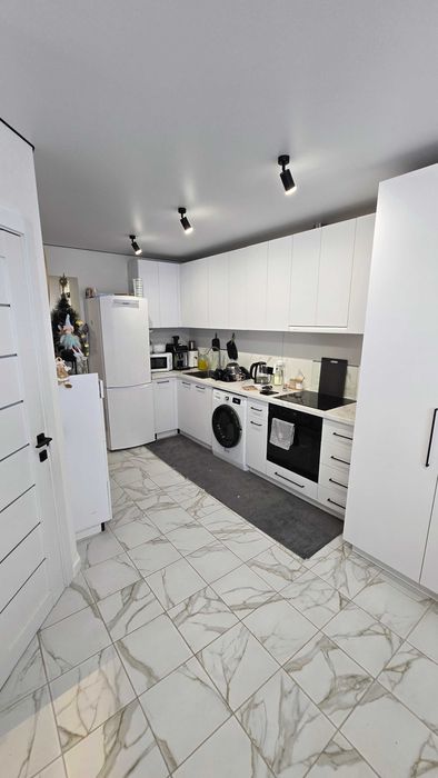 Живи, радій, мрій, кохай