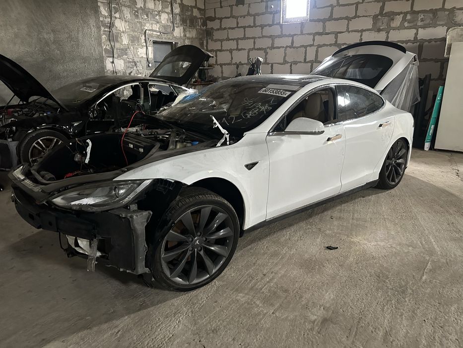 Разборка Tesla model S, розборка, запчастини Тесла С