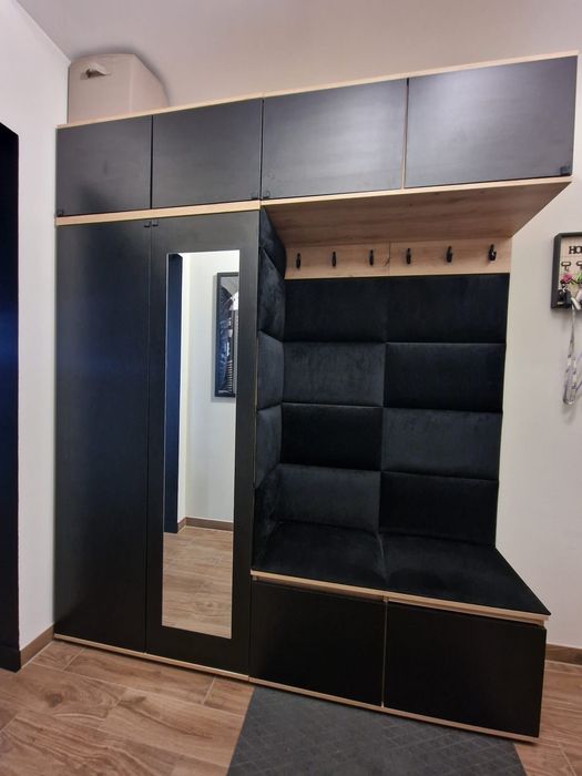 Garderoba do wiatrołapu/przedpokoju - stan BDB