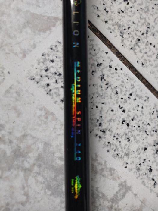 wędka mikado Golden Lion medium spin 240 carbon