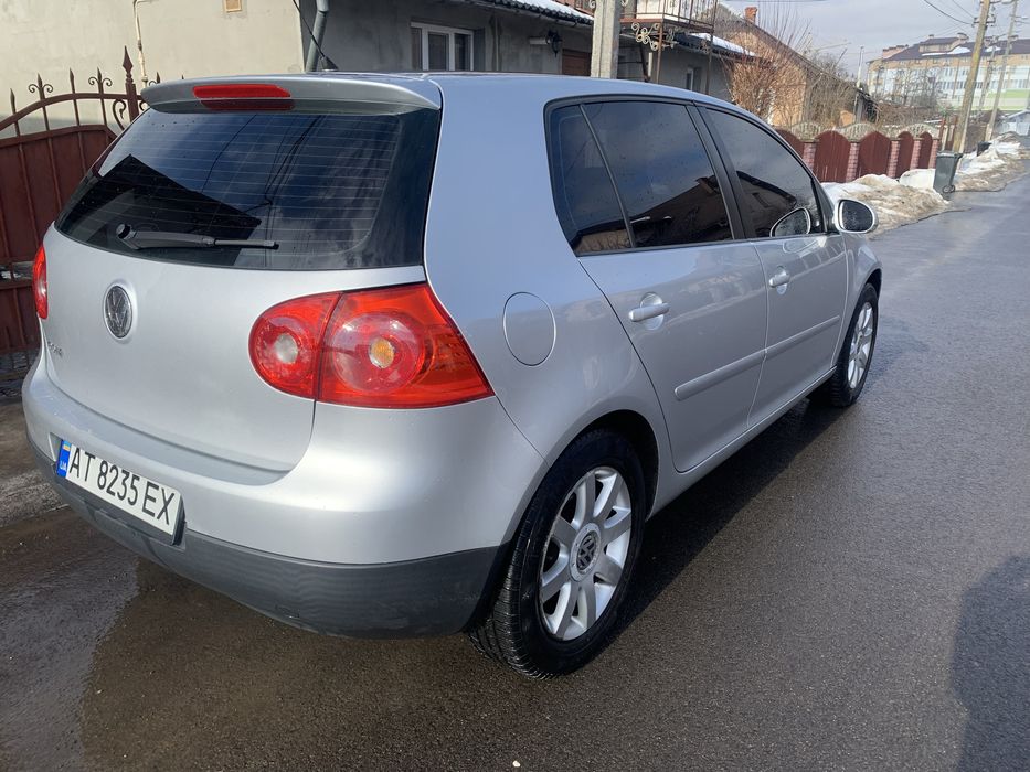 Продається volkswagen golf 5