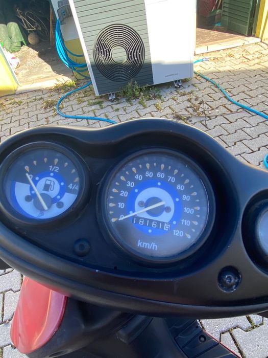 Suzuki Cilindrada 50 - Nova