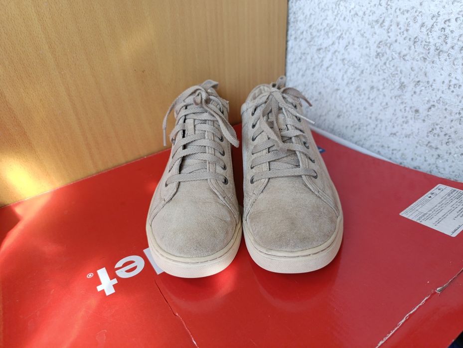 Оригинальные кроссовки Сникерсы Tomi UGG® Australia р.39