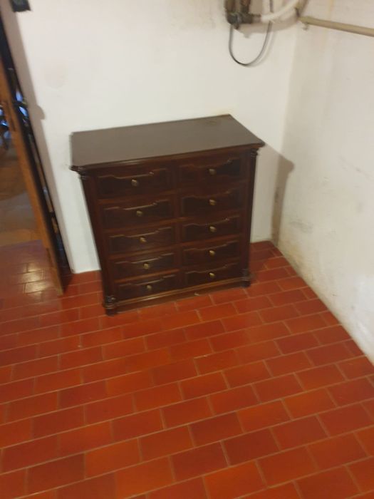 3 Cómodas de Madeira – Estilos Diferentes – Bom Estado