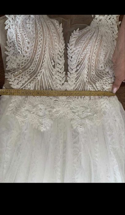 Suknia ślubna i welon