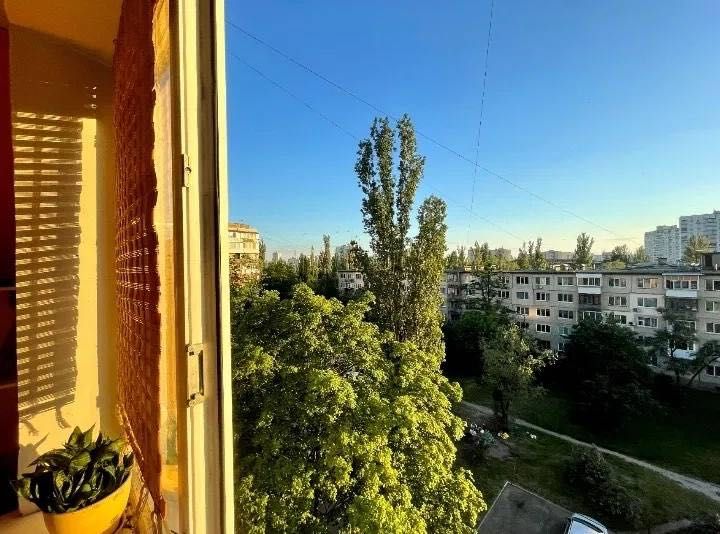 Кімната БЕЗ ПОСЕРЕДНИКІВ Лісовий масив, Чернігівська