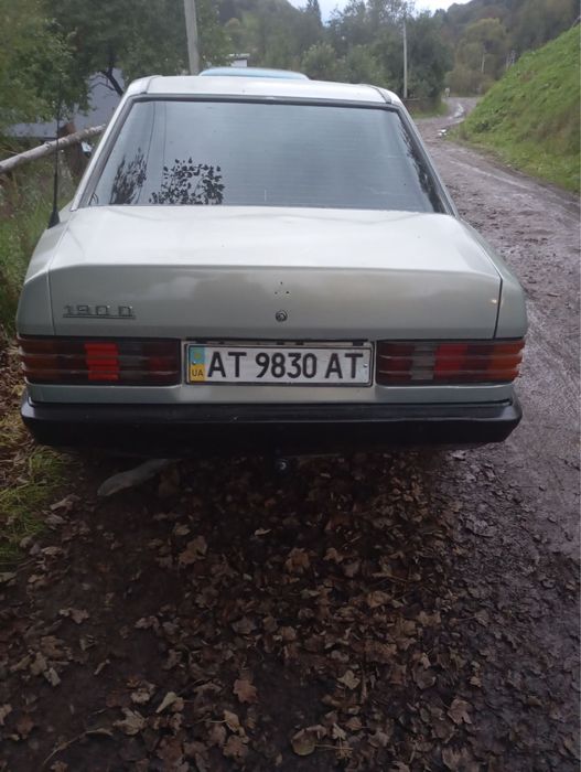 Продам хорошу машину