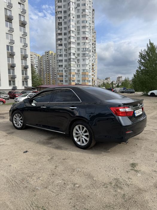 Toyota Camry 2011